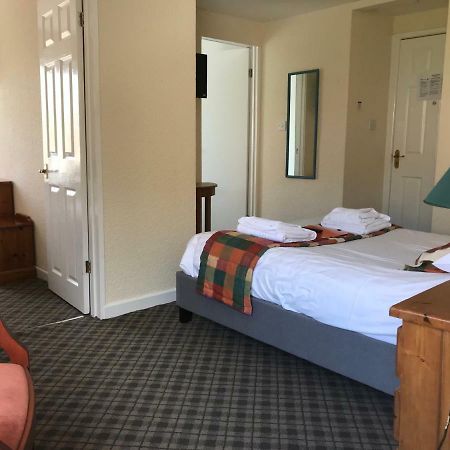 The Sherborne Lodge อิลฟราคูมบ์ ภายนอก รูปภาพ