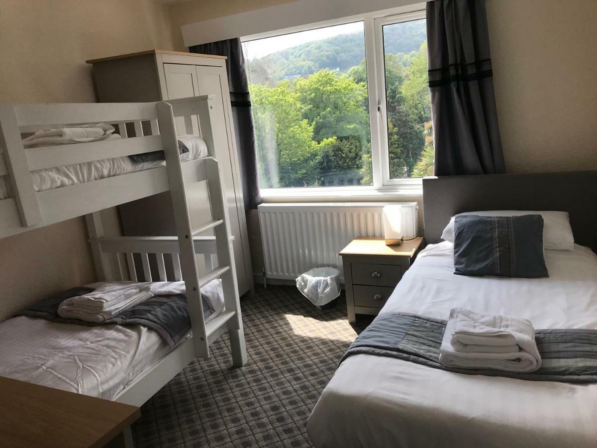 The Sherborne Lodge อิลฟราคูมบ์ ภายนอก รูปภาพ